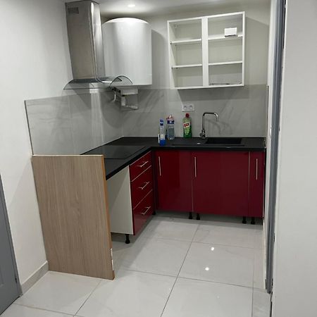 Appartement Calme Dans Villa Individuelle Bagnols-sur-Cèze Екстериор снимка